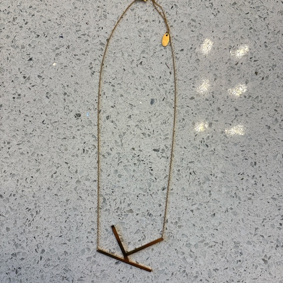 Elegant “Jonesy Wood” gold filled Necklace - Picture 1 of 2